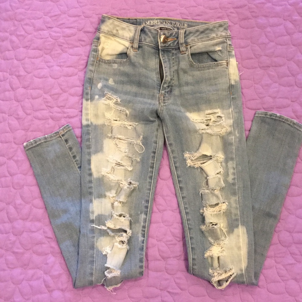 Distressed American Eagle Ripped Skinny Jeans / Jeggings